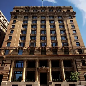 St Paul, Montreal, A Member Of Design Canada